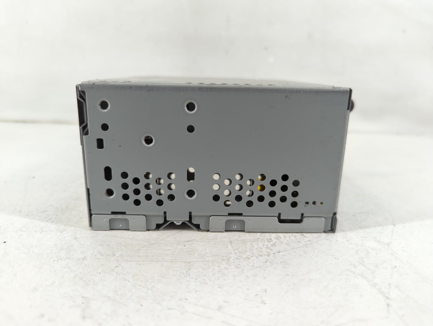 2016 Chevrolet Equinox Radio AM FM Cd Player Receiver Replacement P/N:EB5T 19C107 CB Fits Fits 2014 OEM Used Auto Parts - Oe