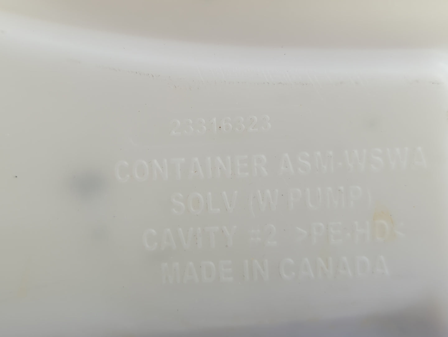 2010-2017 Chevrolet Equinox Windshield Washer Fluid Reservoir Bottle Oem - Oemusedautoparts1.com