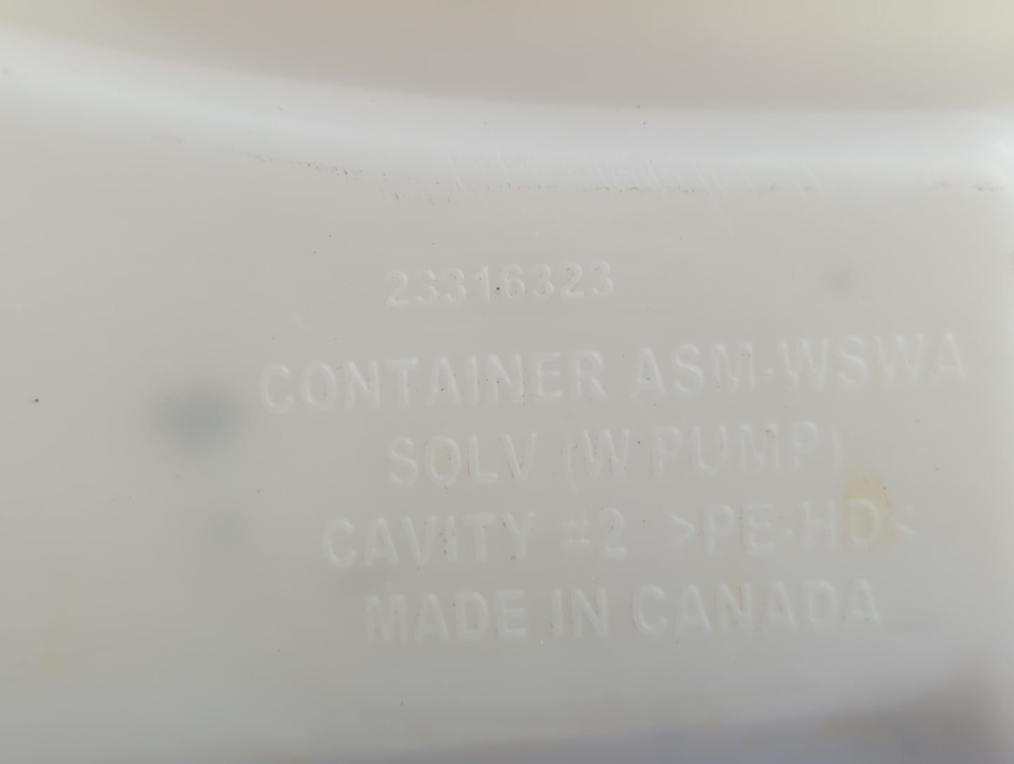 2010-2017 Chevrolet Equinox Windshield Washer Fluid Reservoir Bottle Oem - Oemusedautoparts1.com