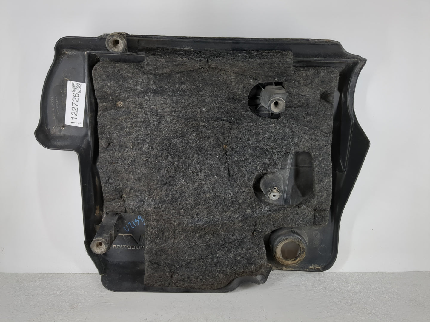 2016 Chevrolet Equinox Engine Cover - Oemusedautoparts1.com