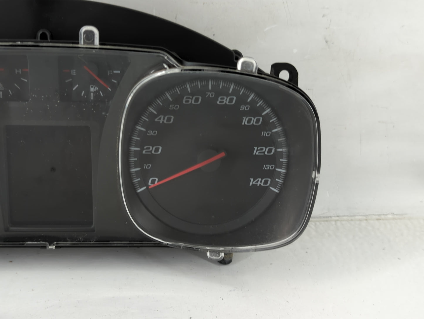 2013-2016 Chevrolet Equinox Instrument Cluster Speedometer Gauges P/N:A2C38134805 Fits Fits 2013 2014 2015 2016 OEM Used Aut