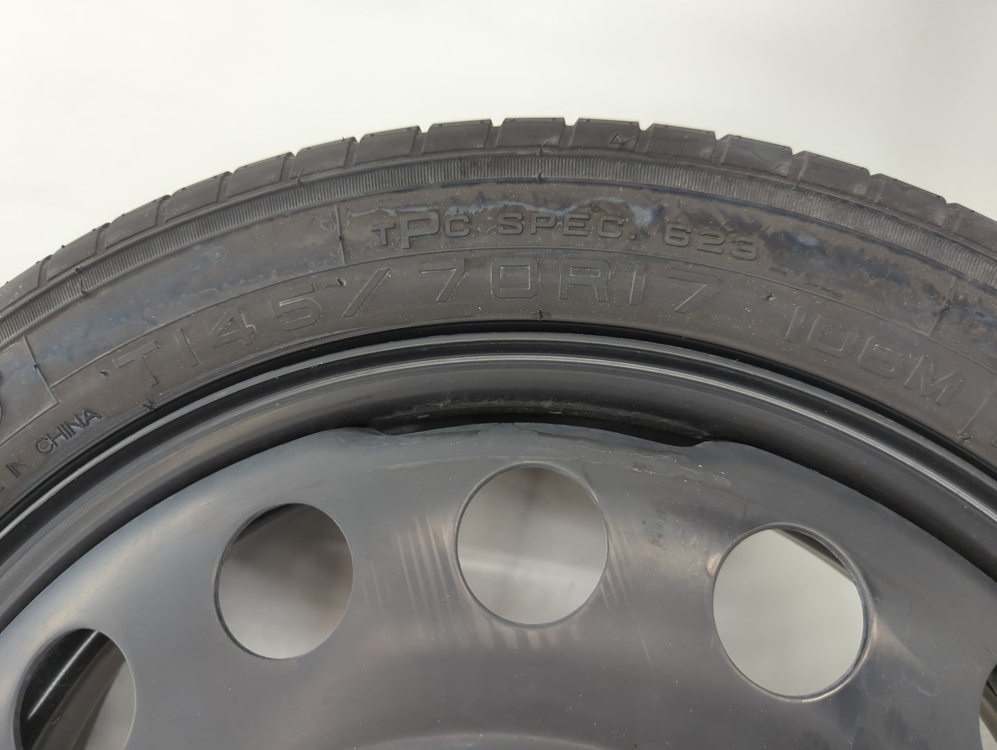 2010-2017 Chevrolet Equinox Spare Donut Tire Wheel Rim Oem - Oemusedautoparts1.com