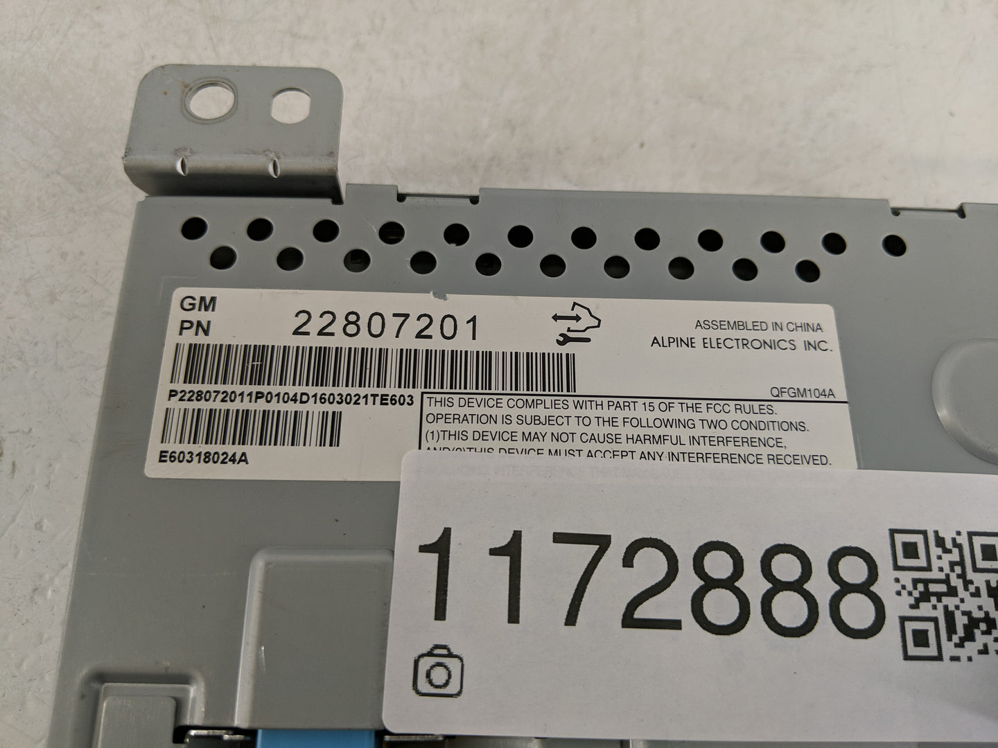 2016 Chevrolet Equinox Radio AM FM Cd Player Receiver Replacement P/N:22807201 Fits OEM Used Auto Parts - Oemusedautoparts1.