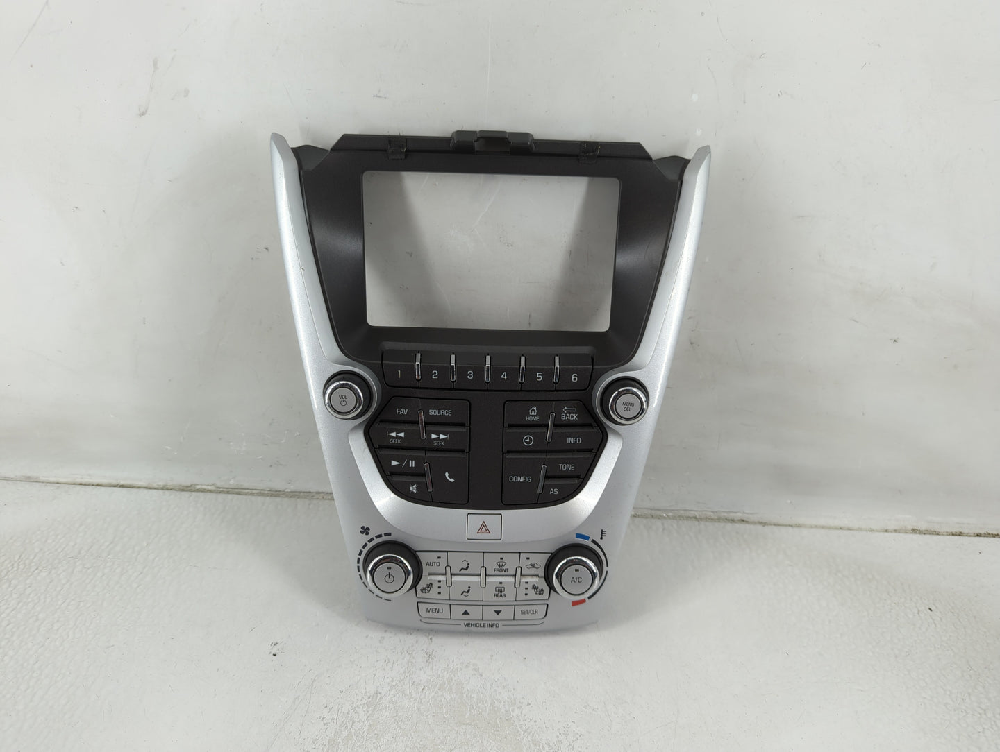 2016-2016 Chevrolet Equinox Radio Control Panel - Oemusedautoparts1.com