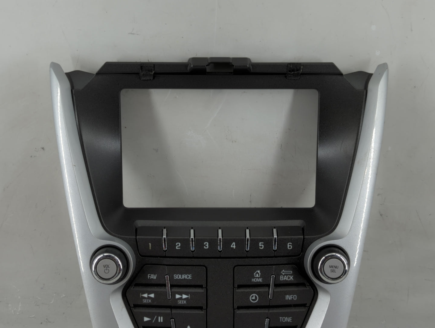 2016-2016 Chevrolet Equinox Radio Control Panel - Oemusedautoparts1.com