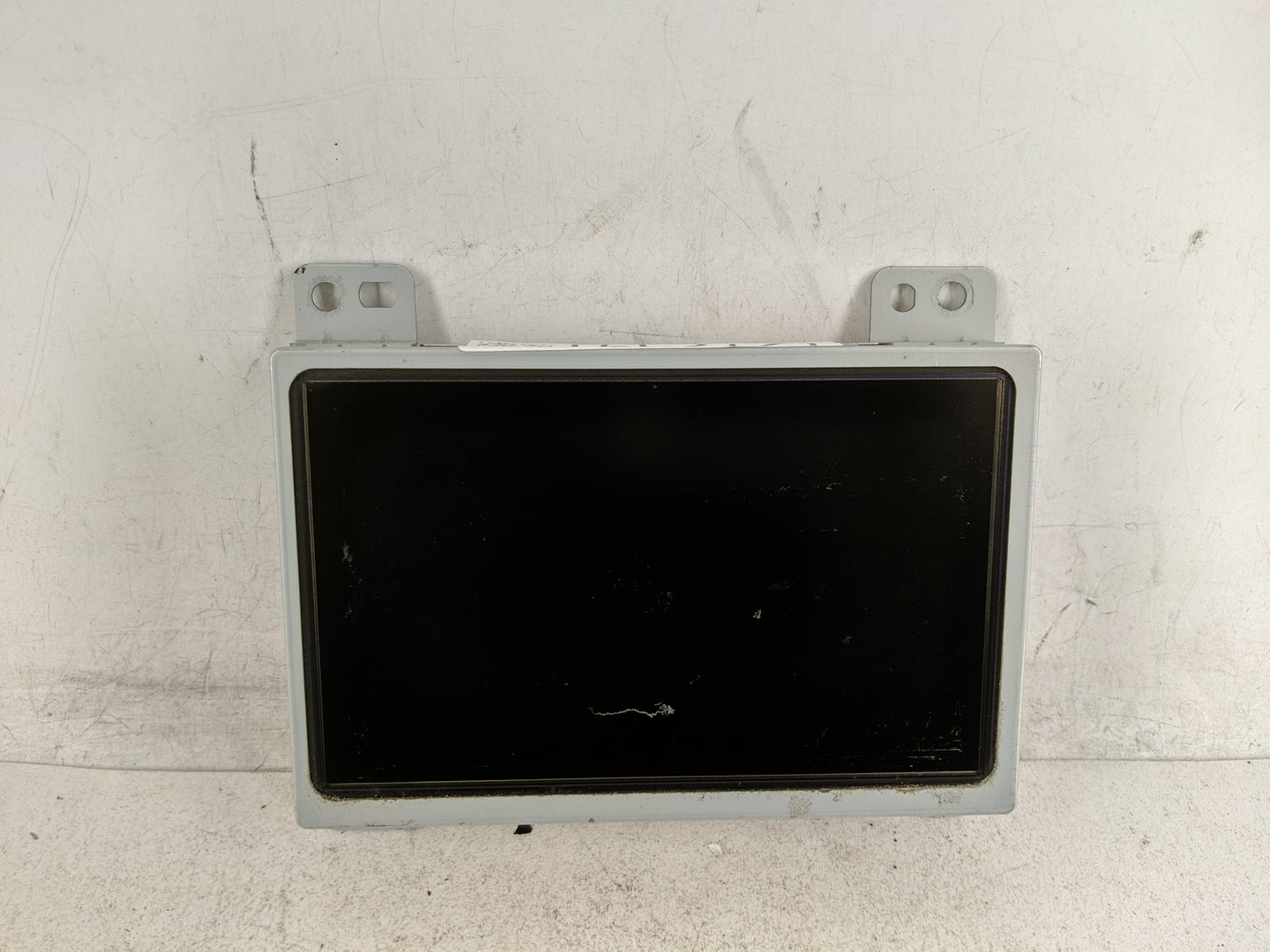 2016 Chevrolet Equinox Radio AM FM Cd Player Receiver Replacement P/N:22807201 Fits OEM Used Auto Parts - Oemusedautoparts1.