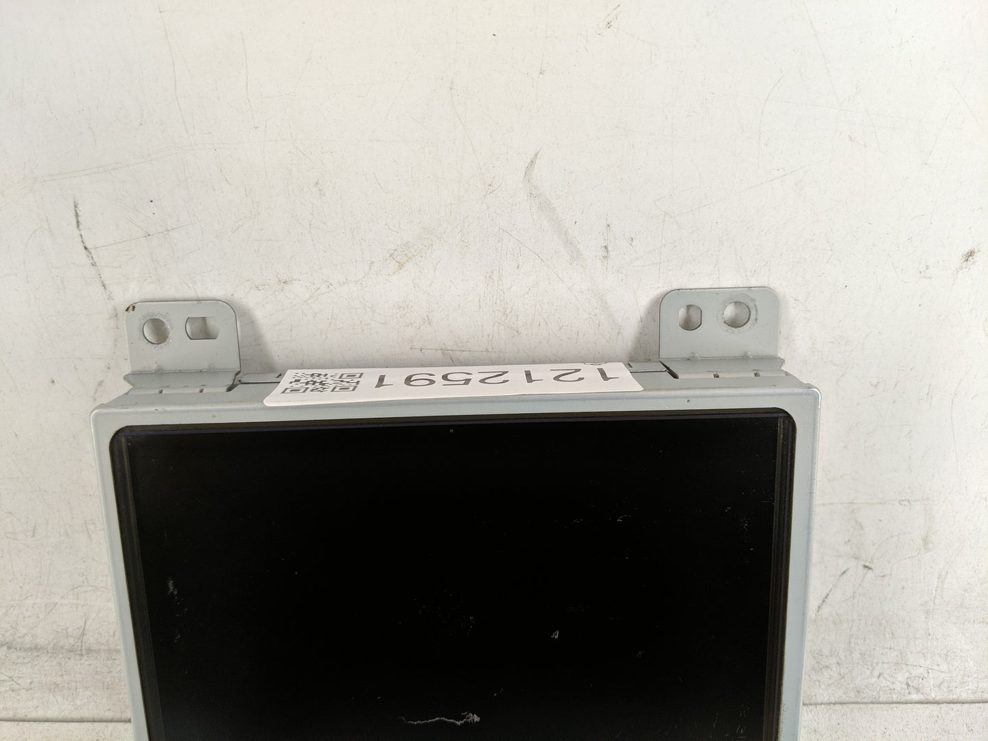 2016 Chevrolet Equinox Radio AM FM Cd Player Receiver Replacement P/N:22807201 Fits OEM Used Auto Parts - Oemusedautoparts1.