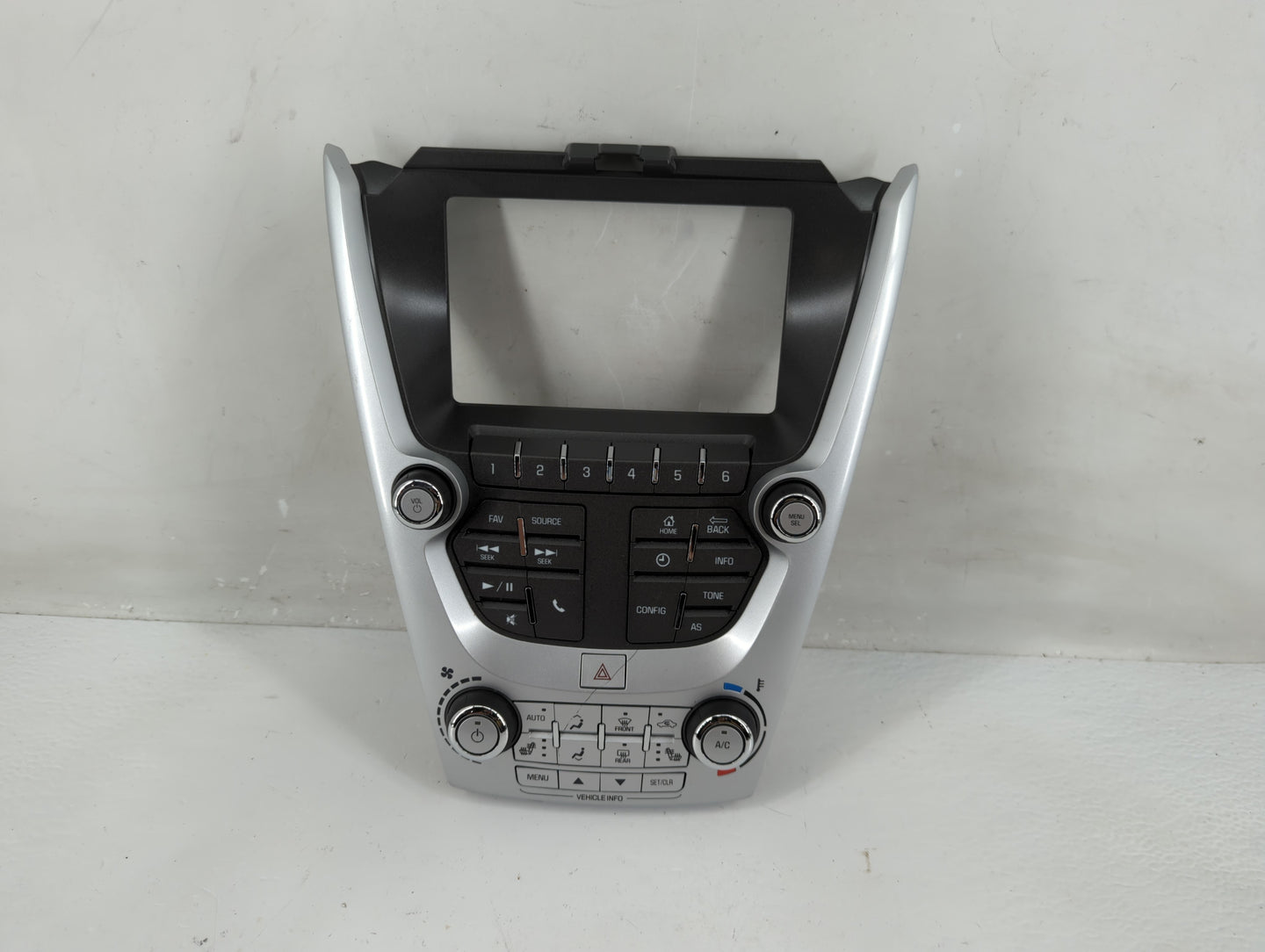 2016-2017 Chevrolet Equinox Radio AM FM Cd Player Receiver Replacement P/N:90025-817 84096689 Fits Fits 2016 2017 OEM Used A