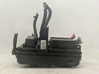 2016-2017 Chevrolet Equinox Fusebox Fuse Box Panel Relay Module P/N:84080470 01 Fits Fits 2016 2017 OEM Used Auto Parts - Oe