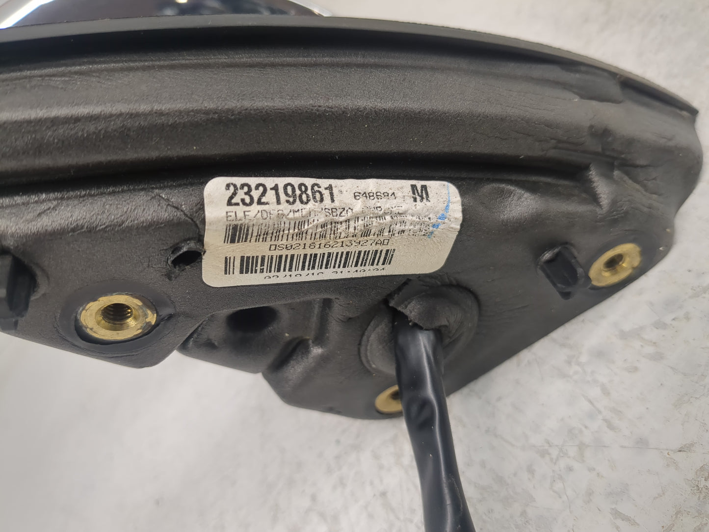 2016-2017 Chevrolet Equinox Driver Side View Mirror - Left Door Mirror OEM Used - Oemusedautoparts1.com