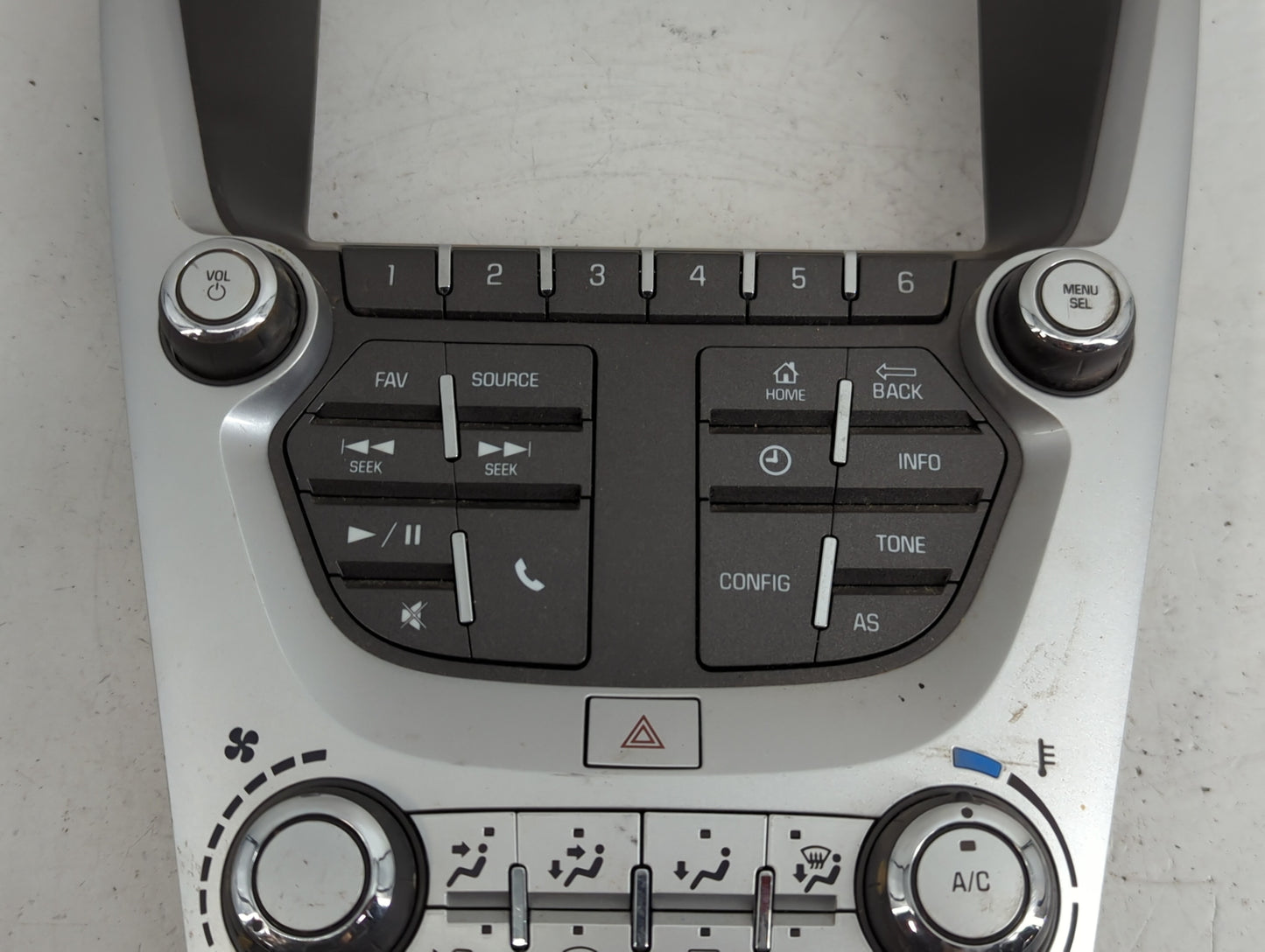 2016-2017 Chevrolet Equinox Radio Control Panel - Oemusedautoparts1.com