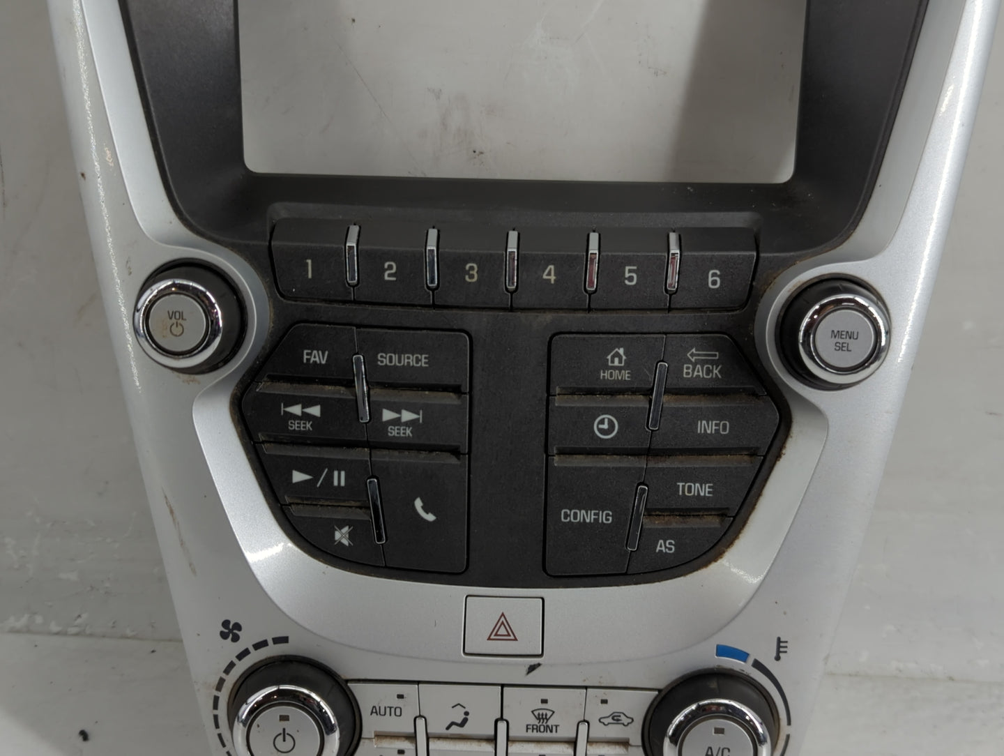 2016 Chevrolet Equinox Radio AM FM Cd Player Receiver Replacement P/N:23334978 Fits OEM Used Auto Parts - Oemusedautoparts1.
