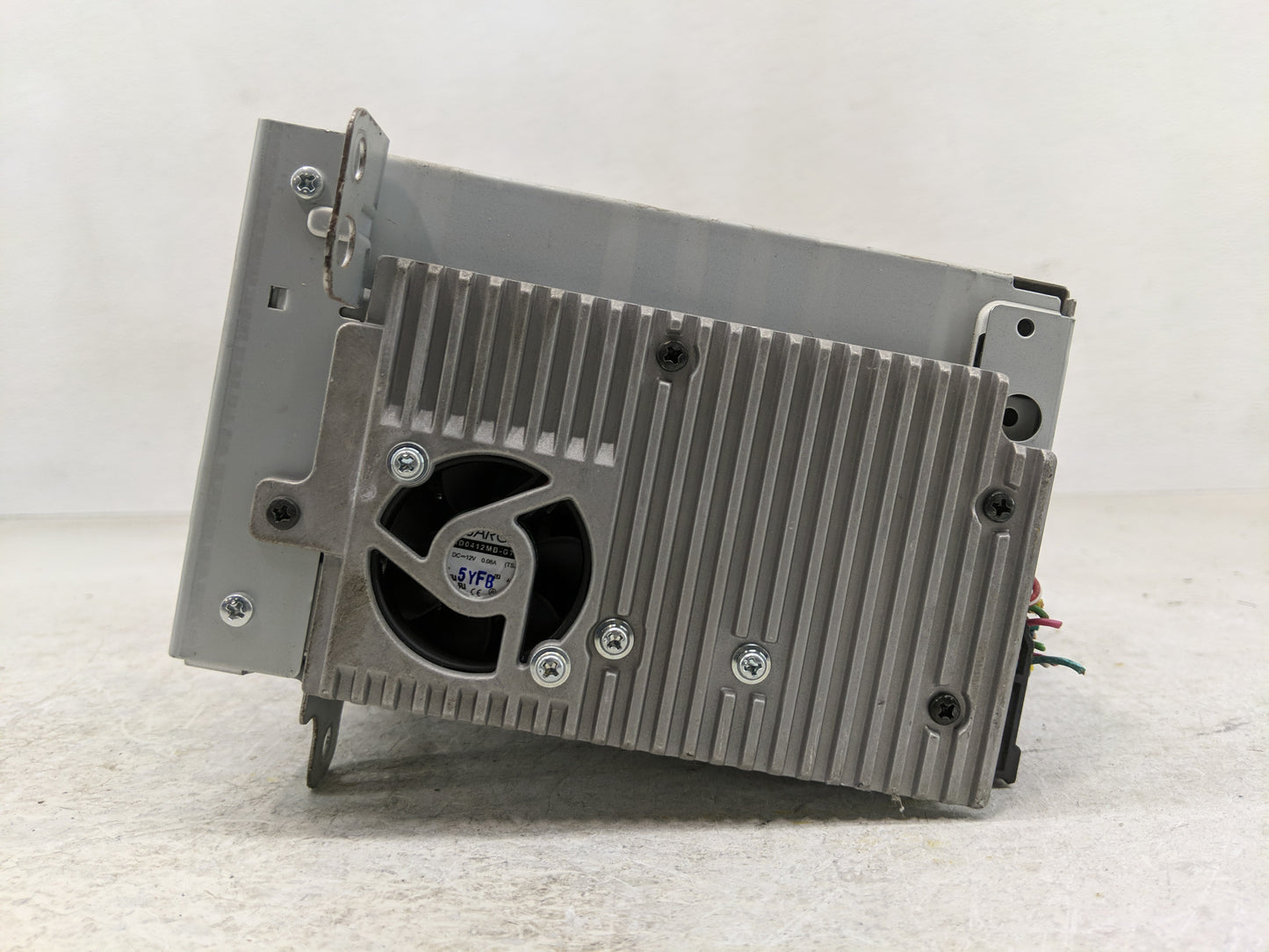 2016 Chevrolet Equinox Radio AM FM Cd Player Receiver Replacement P/N:84026073 Fits OEM Used Auto Parts - Oemusedautoparts1.