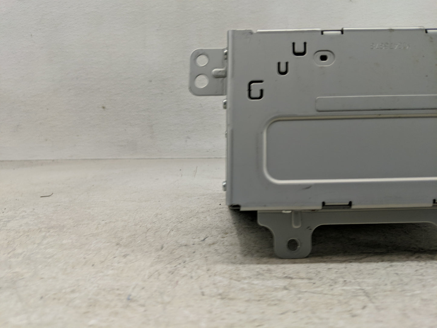 2016 Chevrolet Equinox Radio AM FM Cd Player Receiver Replacement P/N:84026072 Fits OEM Used Auto Parts - Oemusedautoparts1.