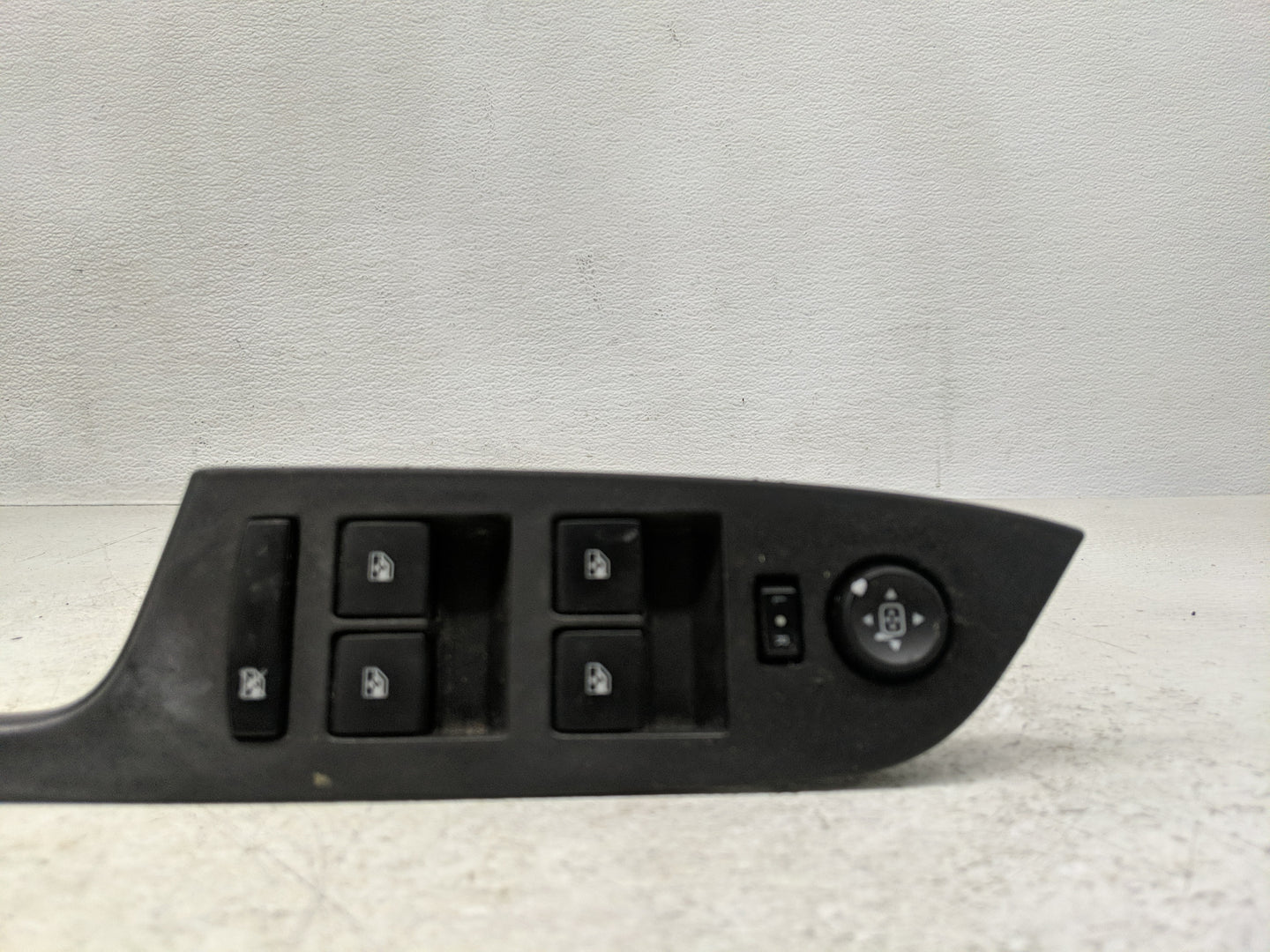 2010-2017 Chevrolet Equinox Master Power Window Switch Replacement Driver Side Left P/N:20917599 Fits OEM Used Auto Parts - 