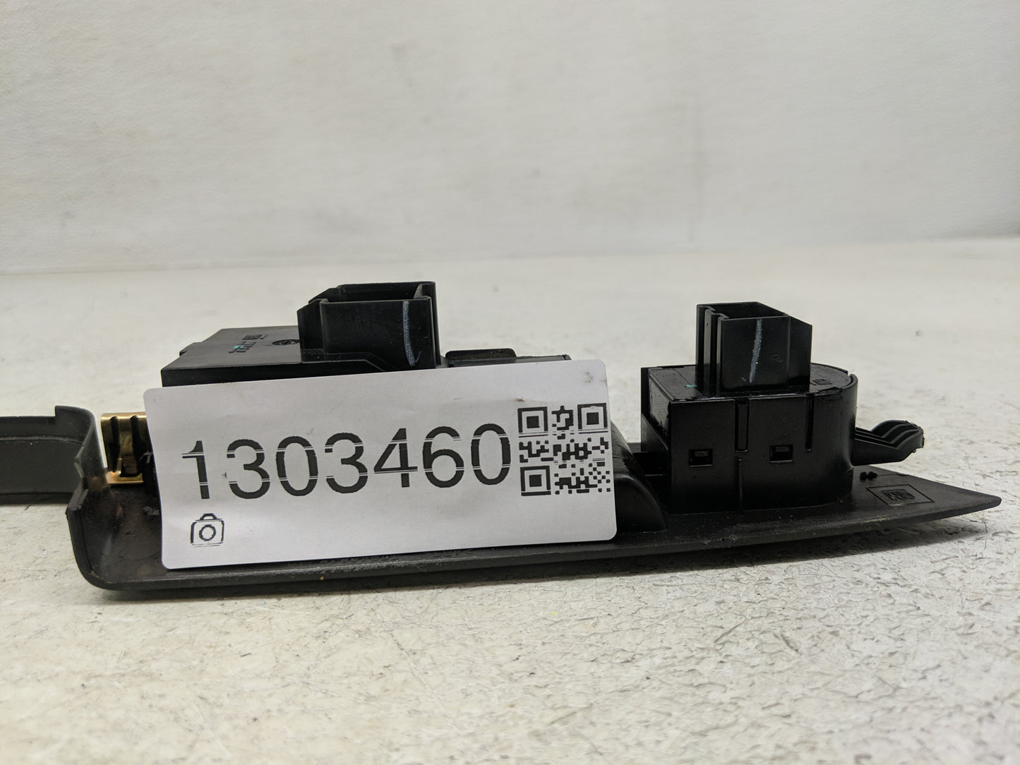 2010-2017 Chevrolet Equinox Master Power Window Switch Replacement Driver Side Left P/N:20917599 Fits OEM Used Auto Parts - 