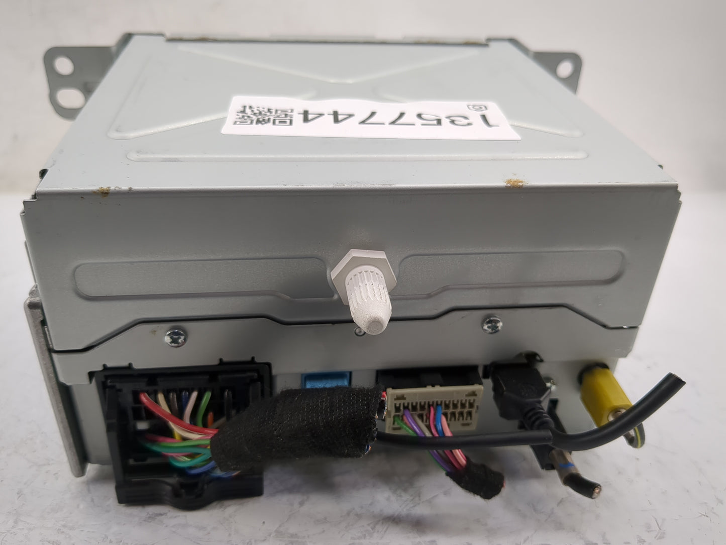2016 Chevrolet Equinox Radio AM FM Cd Player Receiver Replacement P/N:23289896 Fits Fits 2015 OEM Used Auto Parts - Oemuseda