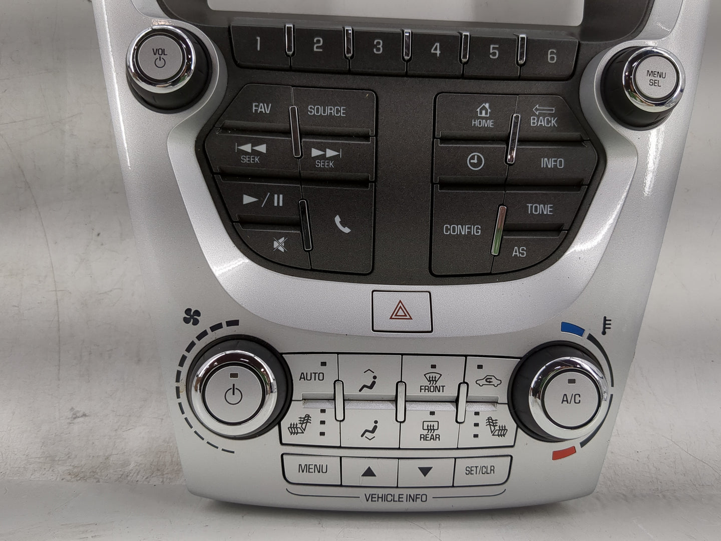 2016 Chevrolet Equinox Radio AM FM Cd Player Receiver Replacement P/N:23334978 Fits OEM Used Auto Parts - Oemusedautoparts1.