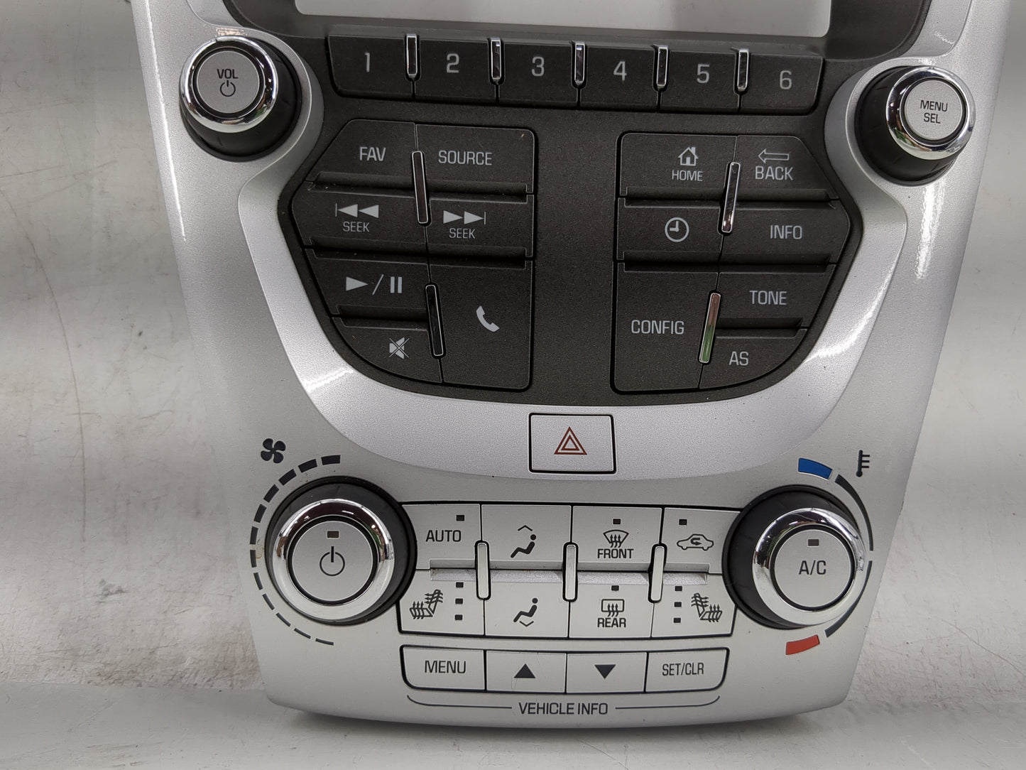 2016 Chevrolet Equinox Radio AM FM Cd Player Receiver Replacement P/N:23334978 Fits OEM Used Auto Parts - Oemusedautoparts1.