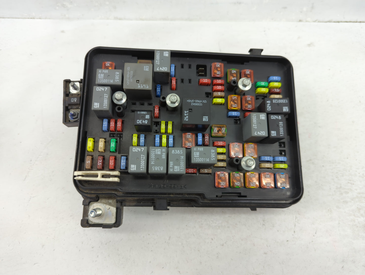 2013-2016 Chevrolet Equinox Fusebox Fuse Box Panel Relay Module P/N:22929763 Fits Fits 2013 2014 2015 2016 OEM Used Auto Par
