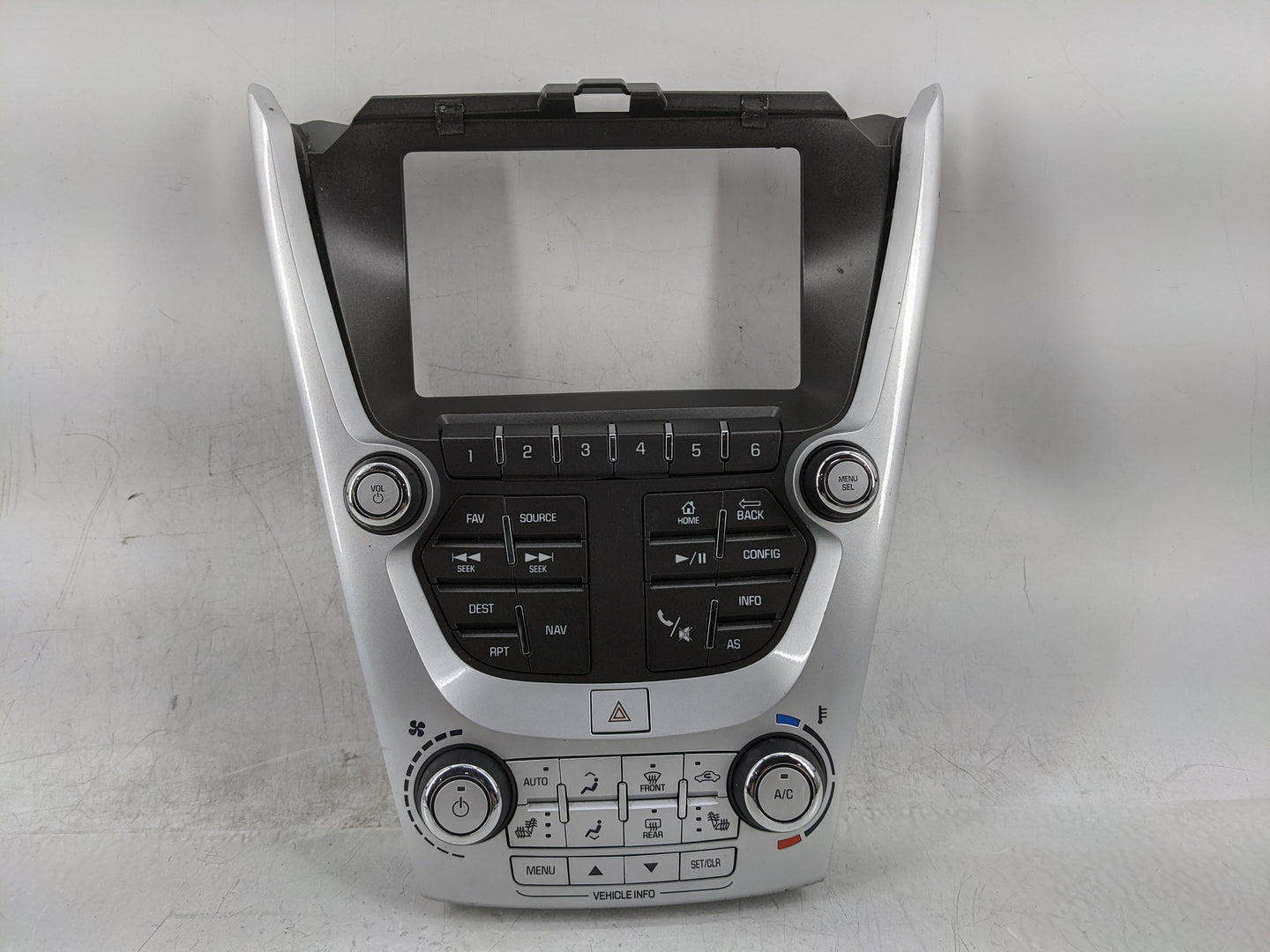2016-2016 Chevrolet Equinox Radio Control Panel - Oemusedautoparts1.com