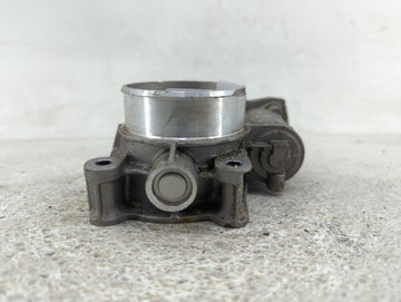 2016-2017 Chevrolet Equinox Throttle Body P/N:343.5.AA.12669146AA Fits Fits 2016 2017 OEM Used Auto Parts