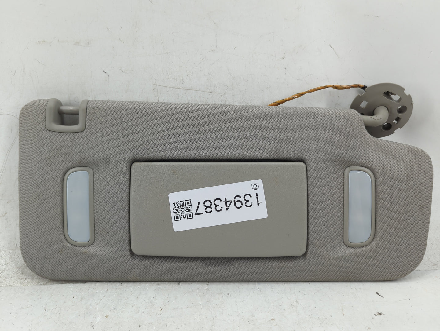 2010-2017 Chevrolet Equinox Sun Visor Shade Replacement Passenger Right Mirror Fits Fits 2010 2011 2012 2013 2014 2015 2016 