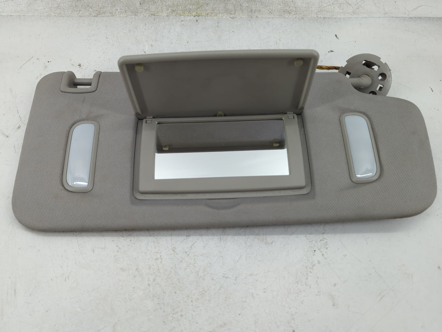 2010-2017 Chevrolet Equinox Sun Visor Shade Replacement Passenger Right Mirror Fits Fits 2010 2011 2012 2013 2014 2015 2016 