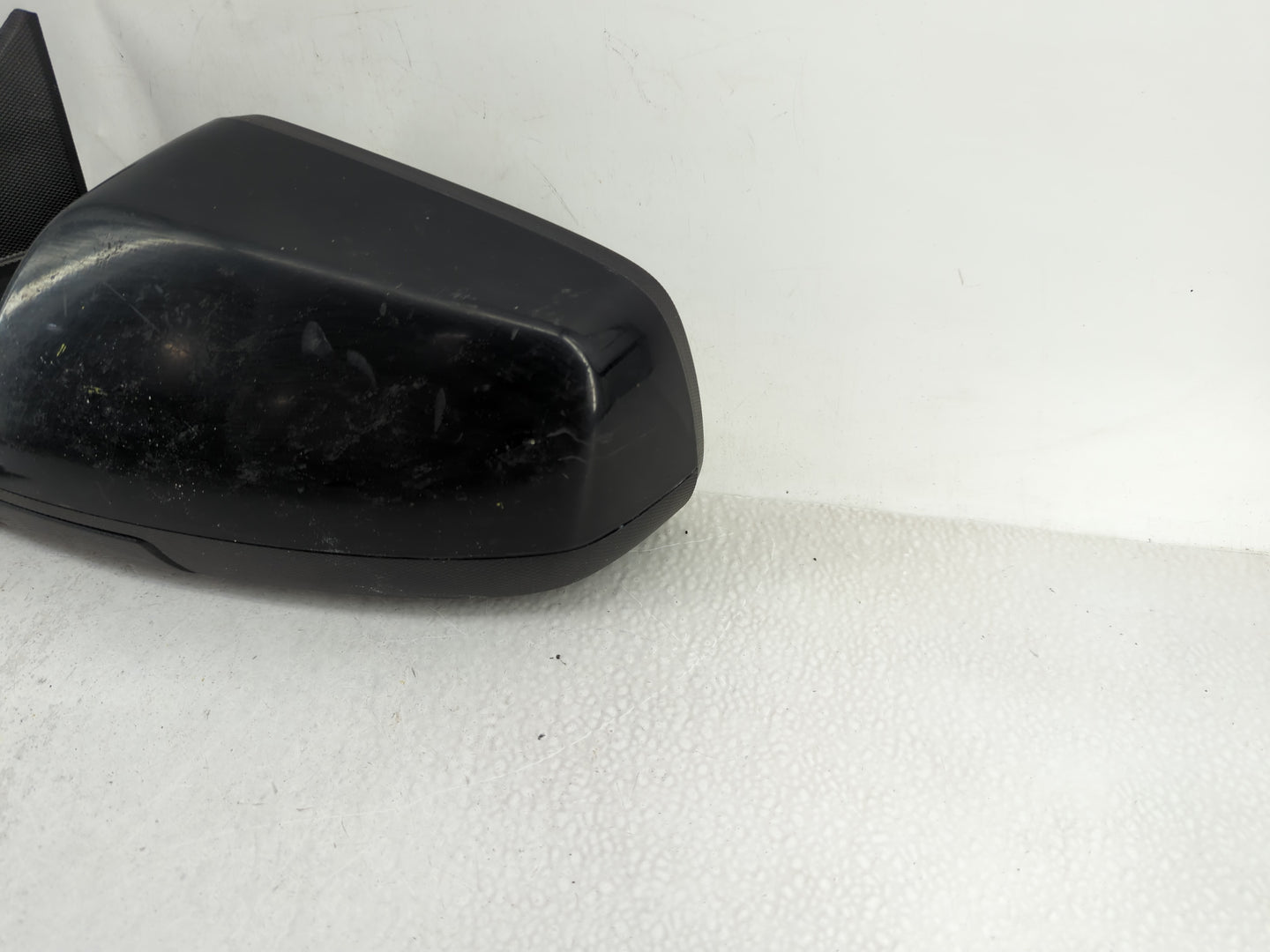 2015-2017 Chevrolet Equinox Driver Side View Mirror - Left Door Mirror OEM Used - Oemusedautoparts1.com
