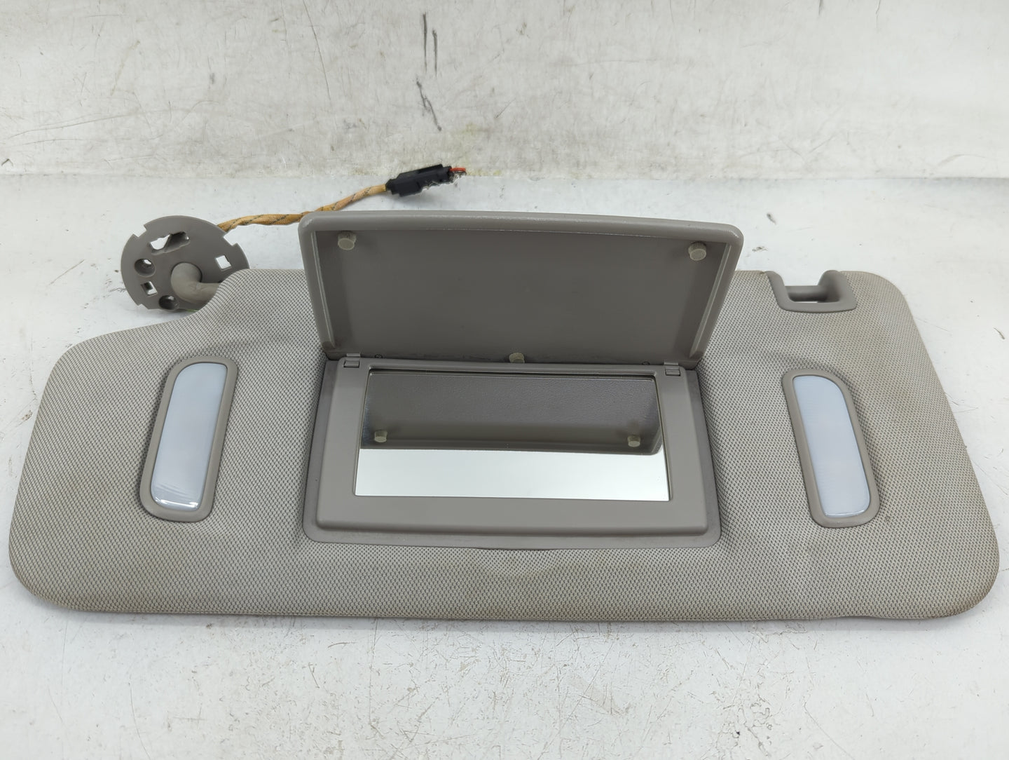 2010-2017 Chevrolet Equinox Sun Visor Shade Replacement Driver Left Mirror Fits Fits 2010 2011 2012 2013 2014 2015 2016 2017