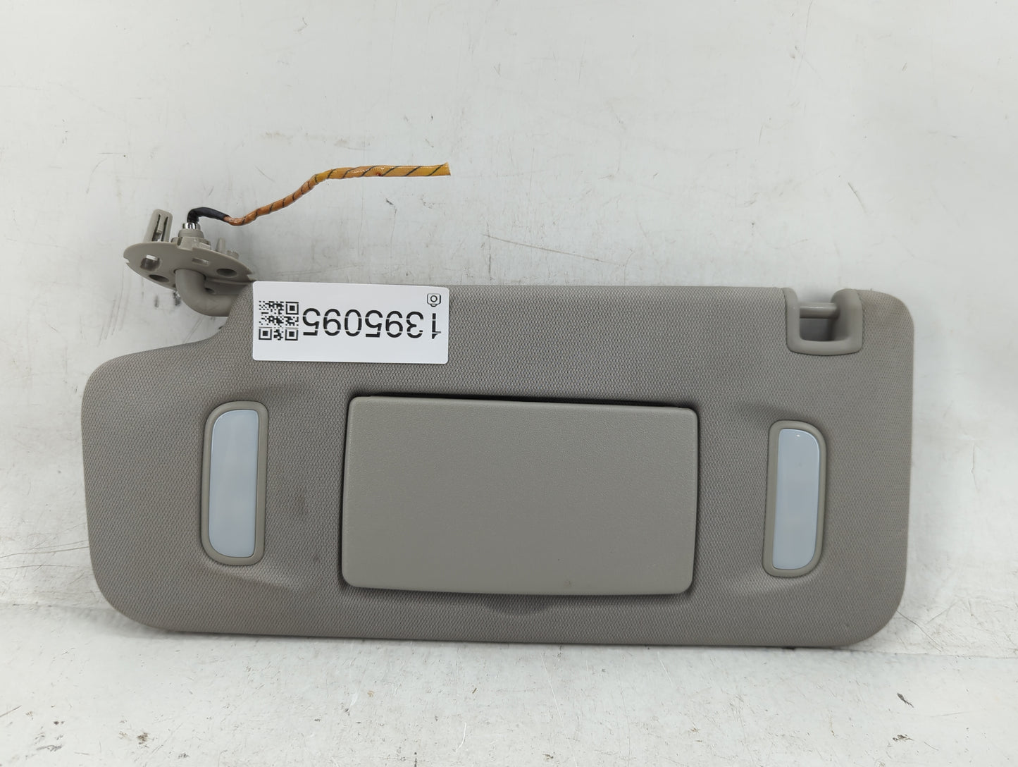 2010-2017 Chevrolet Equinox Sun Visor Shade Replacement Driver Left Mirror Fits Fits 2010 2011 2012 2013 2014 2015 2016 2017