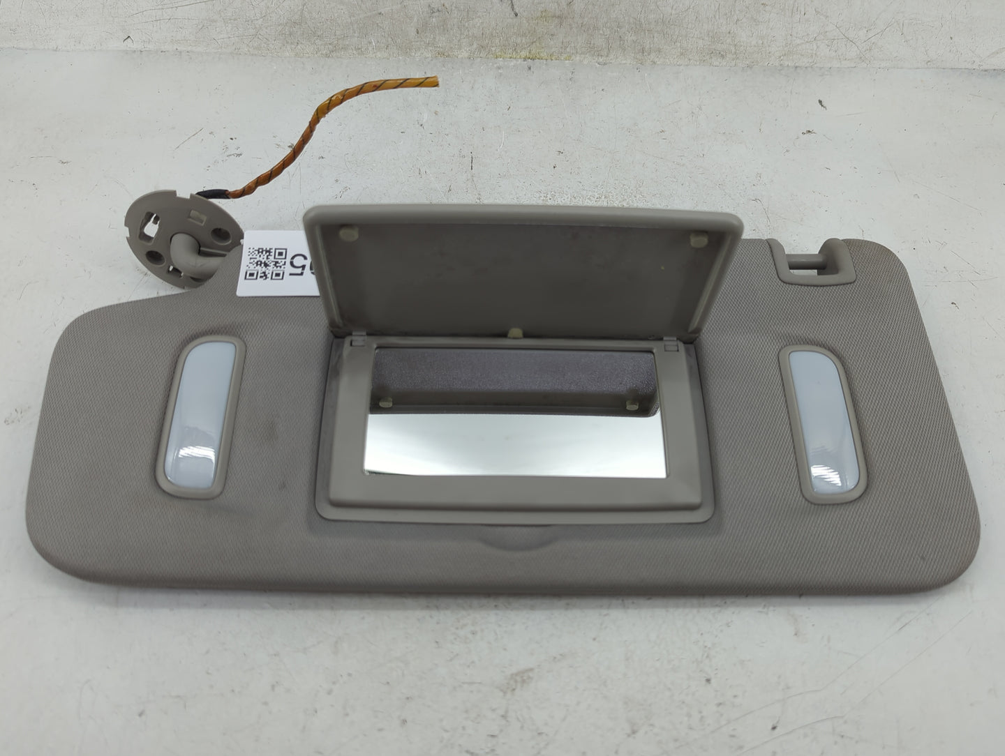 2010-2017 Chevrolet Equinox Sun Visor Shade Replacement Driver Left Mirror Fits Fits 2010 2011 2012 2013 2014 2015 2016 2017