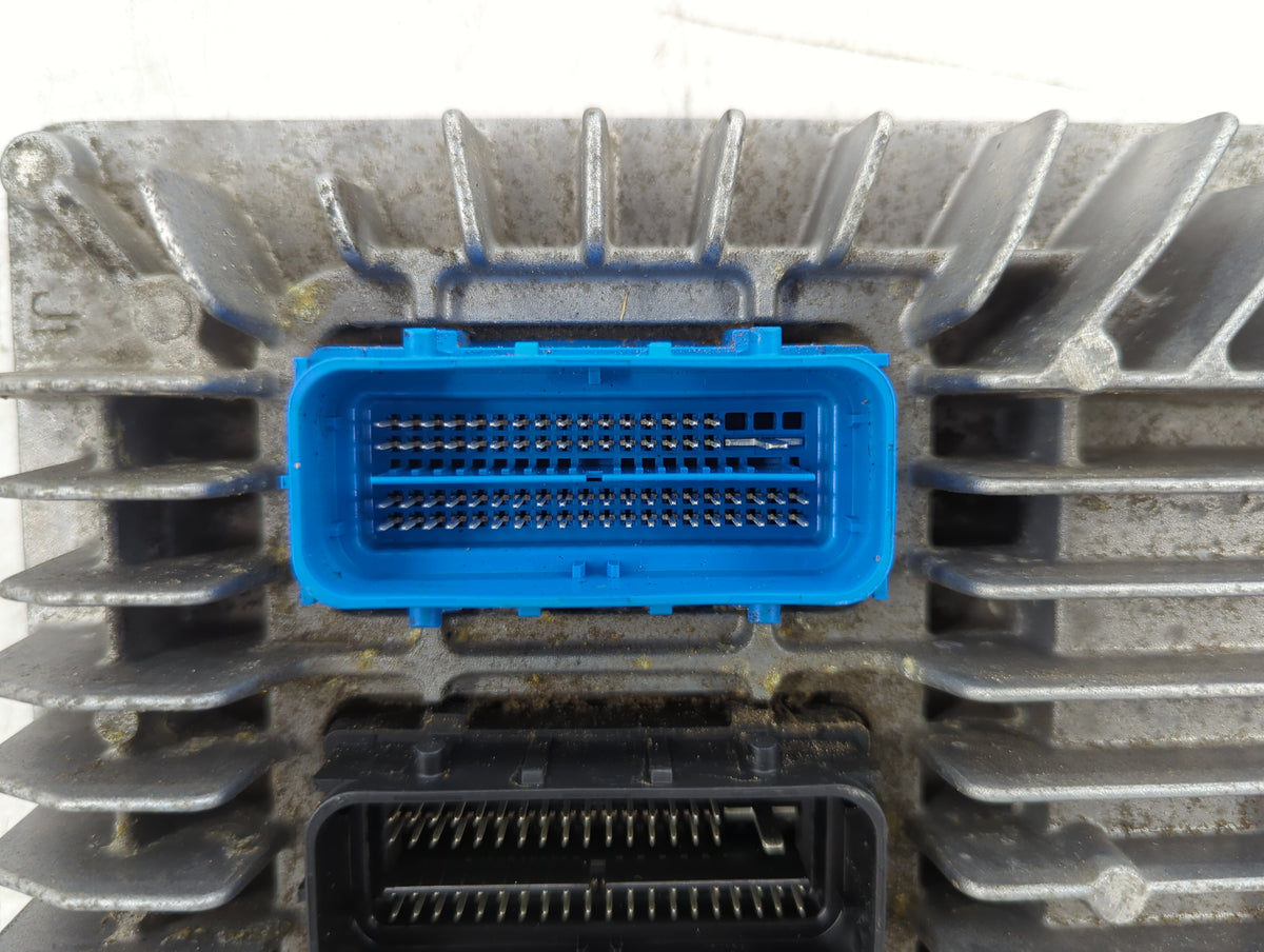 2013-2016 Chevrolet Equinox PCM Engine Control Computer ECU ECM PCU OEM P/N:12651807 Fits 2013 2014 2015 2016 OEM Used Auto 