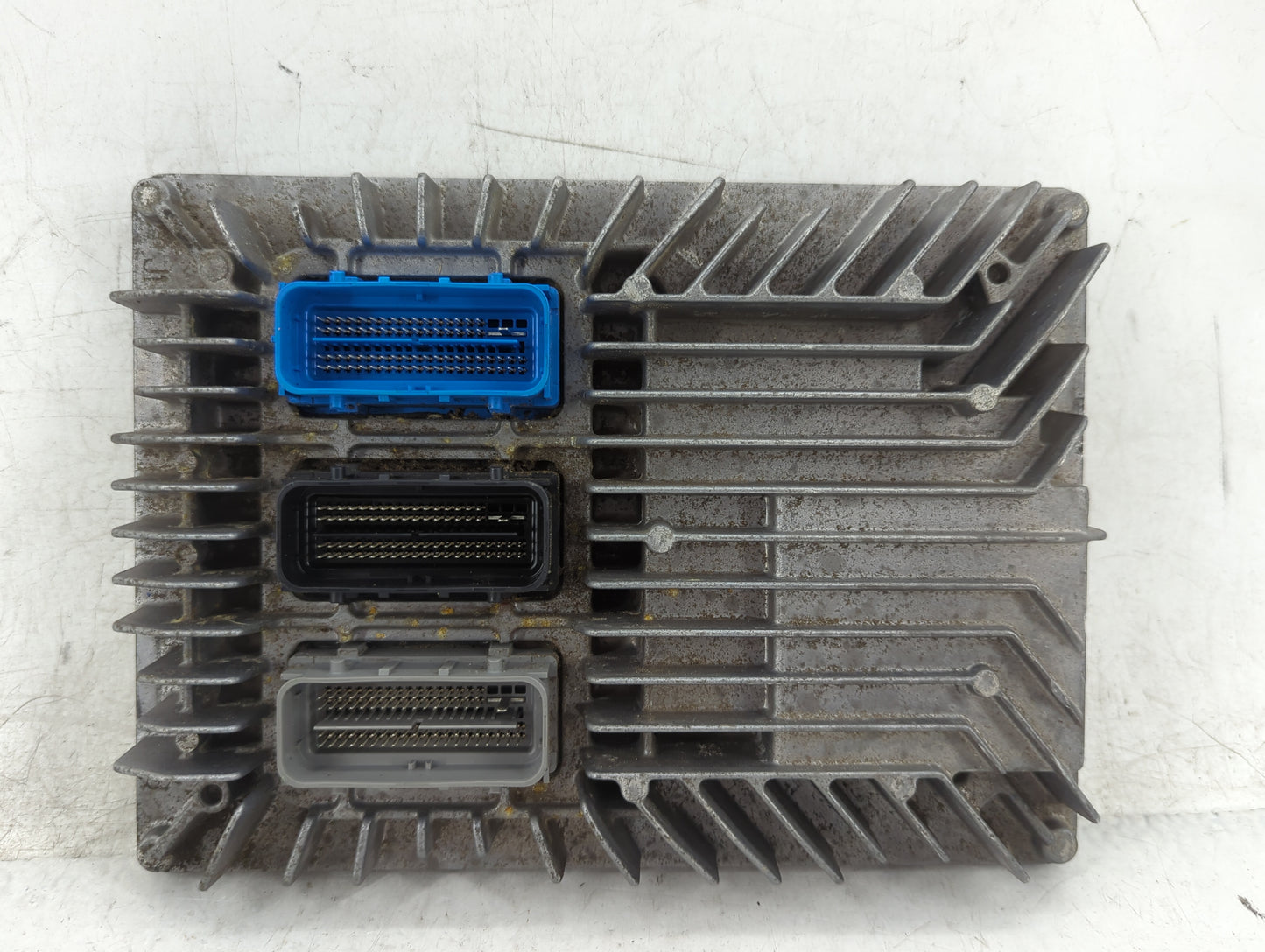 2013-2016 Chevrolet Equinox PCM Engine Control Computer ECU ECM PCU OEM P/N:12651807 Fits Fits 2013 2014 2015 2016 OEM Used 