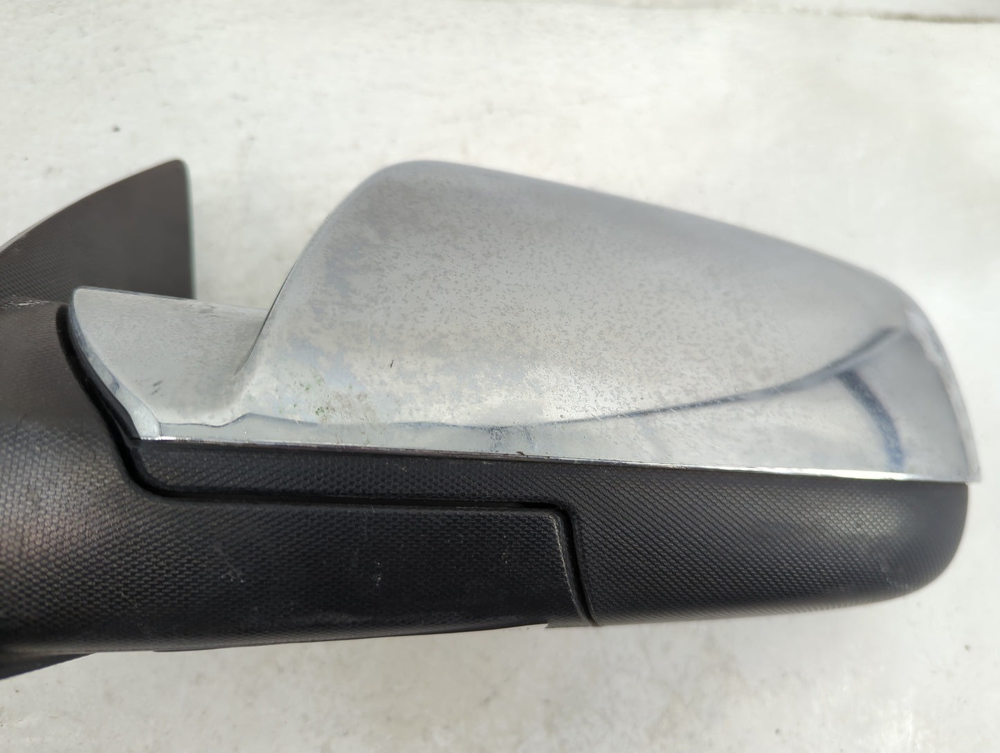 2015-2017 Chevrolet Equinox Driver Side View Mirror - Left Door Mirror OEM Used - Oemusedautoparts1.com