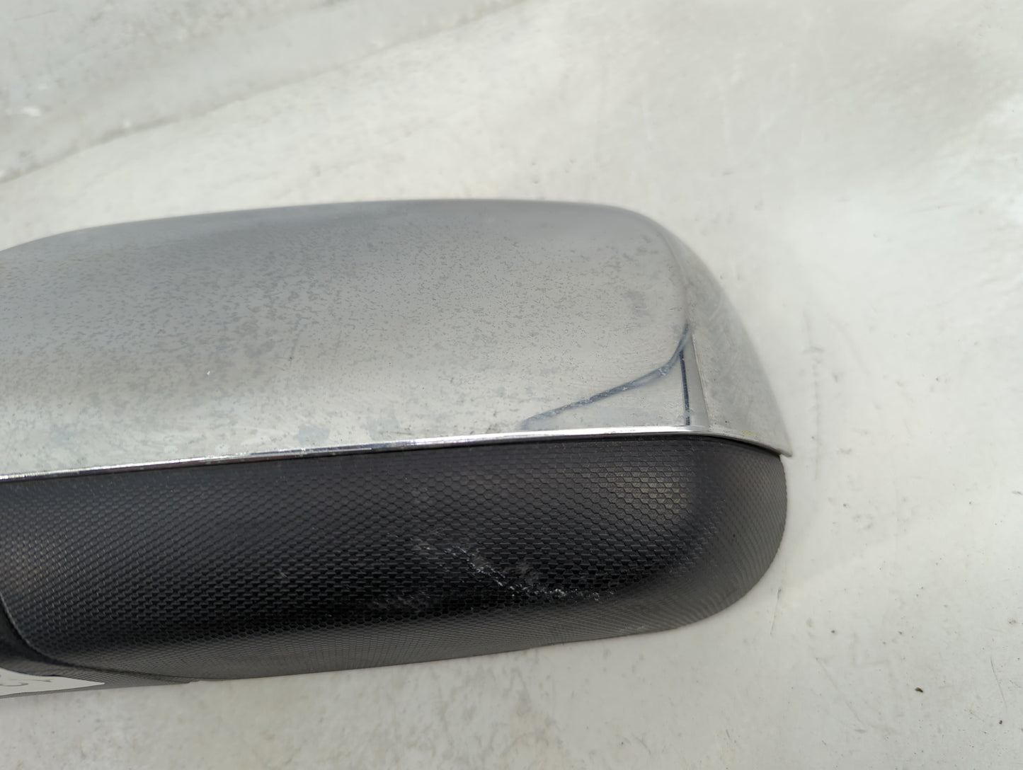 2015-2017 Chevrolet Equinox Driver Side View Mirror - Left Door Mirror OEM Used - Oemusedautoparts1.com