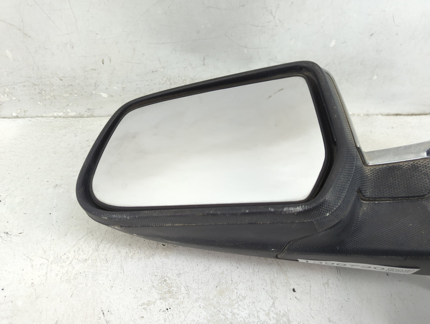 2015-2017 Chevrolet Equinox Driver Side View Mirror - Left Door Mirror OEM Used - Oemusedautoparts1.com