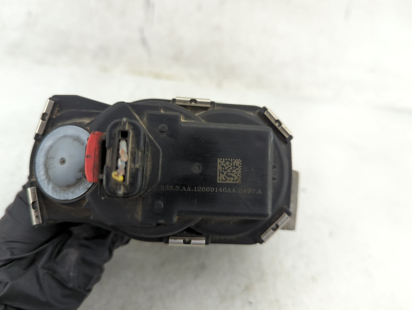 2016-2017 Chevrolet Equinox Throttle Body P/N:12669146AA Fits Fits 2016 2017 OEM Used Auto Parts - Oemusedautoparts1.com