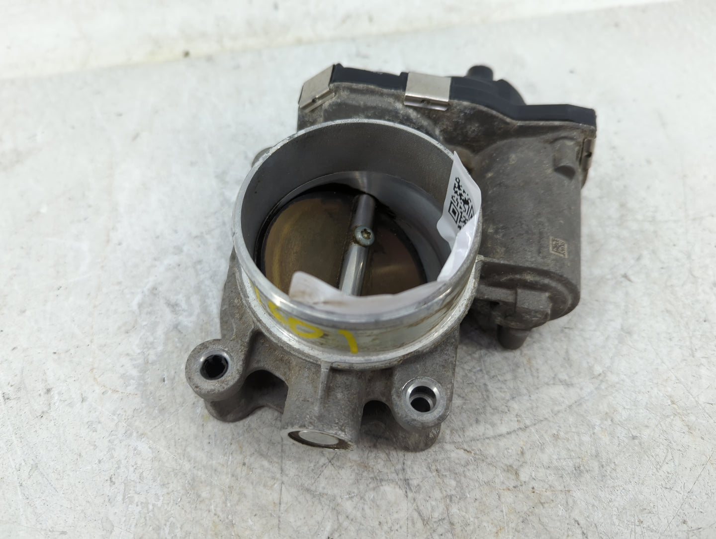 2016-2017 Chevrolet Equinox Throttle Body P/N:12632101CA Fits Fits 2016 2017 OEM Used Auto Parts - Oemusedautoparts1.com