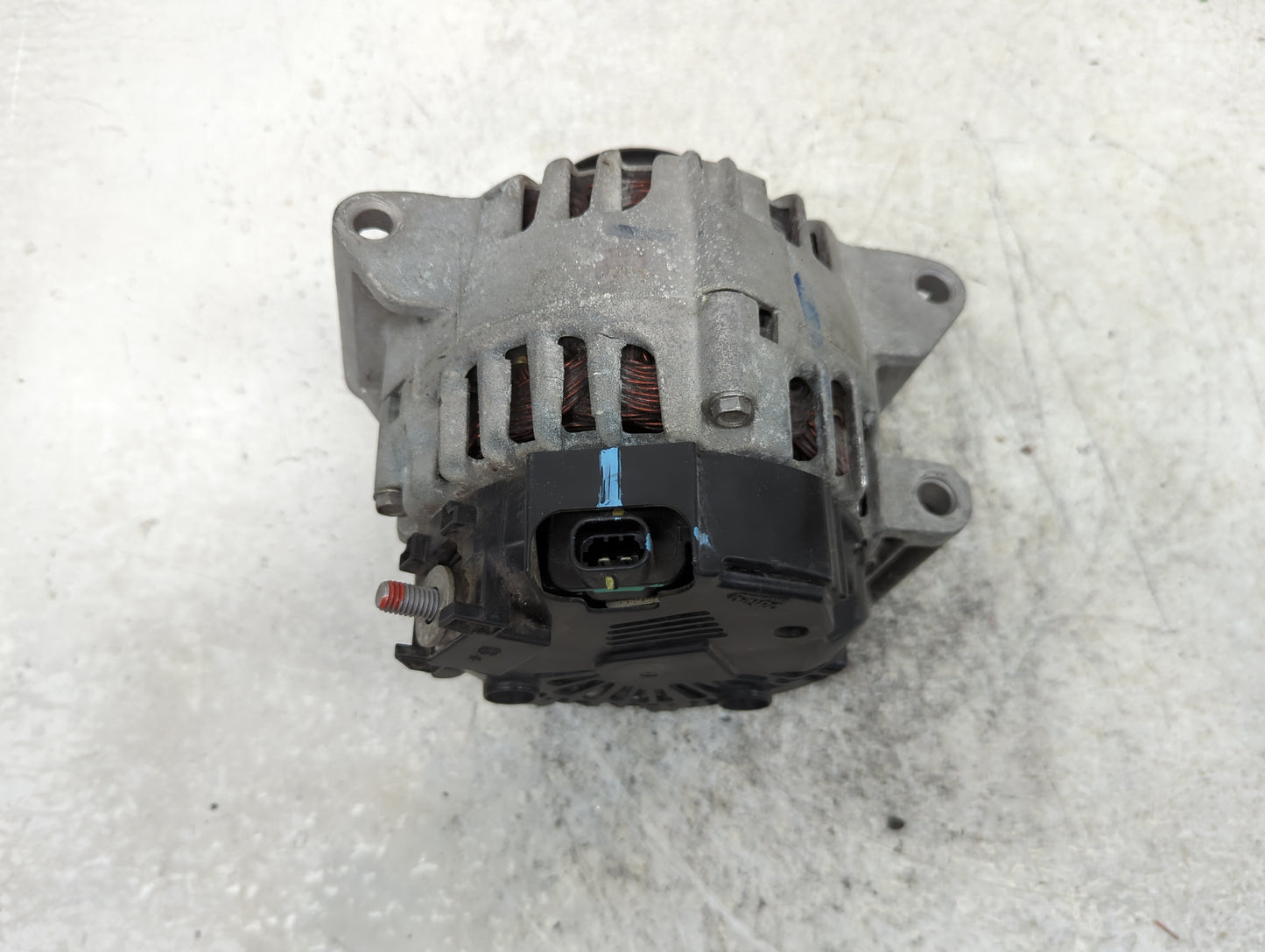 2010-2017 Chevrolet Equinox Alternator Replacement Generator Charging Assembly Engine OEM P/N:13588328 Fits OEM Used Auto Pa