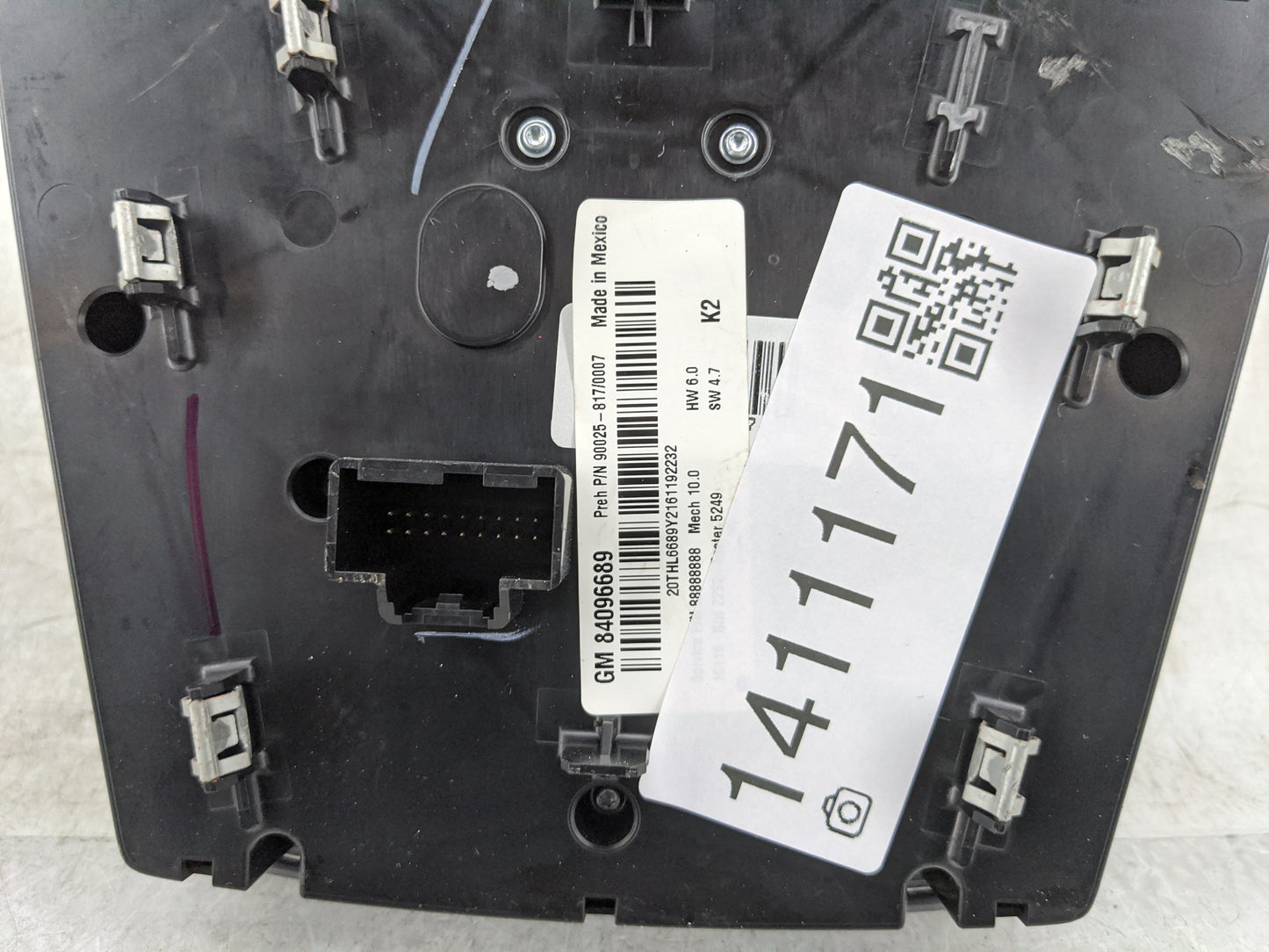 2016-2016 Chevrolet Equinox Radio Control Panel - Oemusedautoparts1.com
