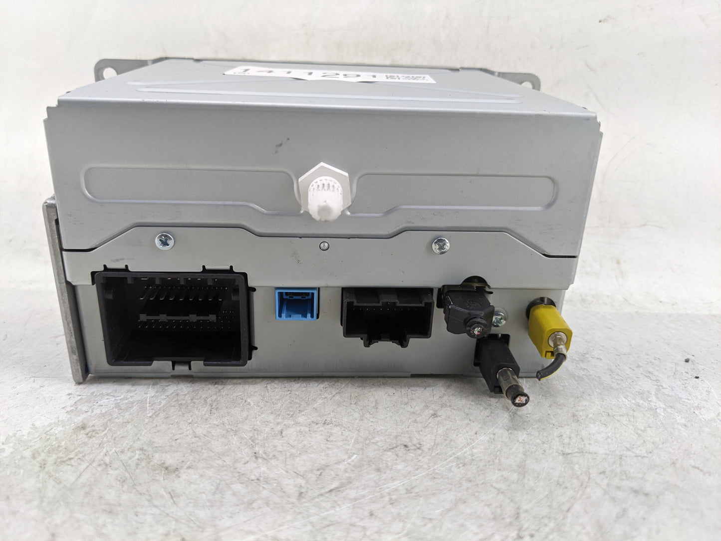 2016 Chevrolet Equinox Radio AM FM Cd Player Receiver Replacement P/N:84026074 Fits Fits 2014 OEM Used Auto Parts - Oemuseda