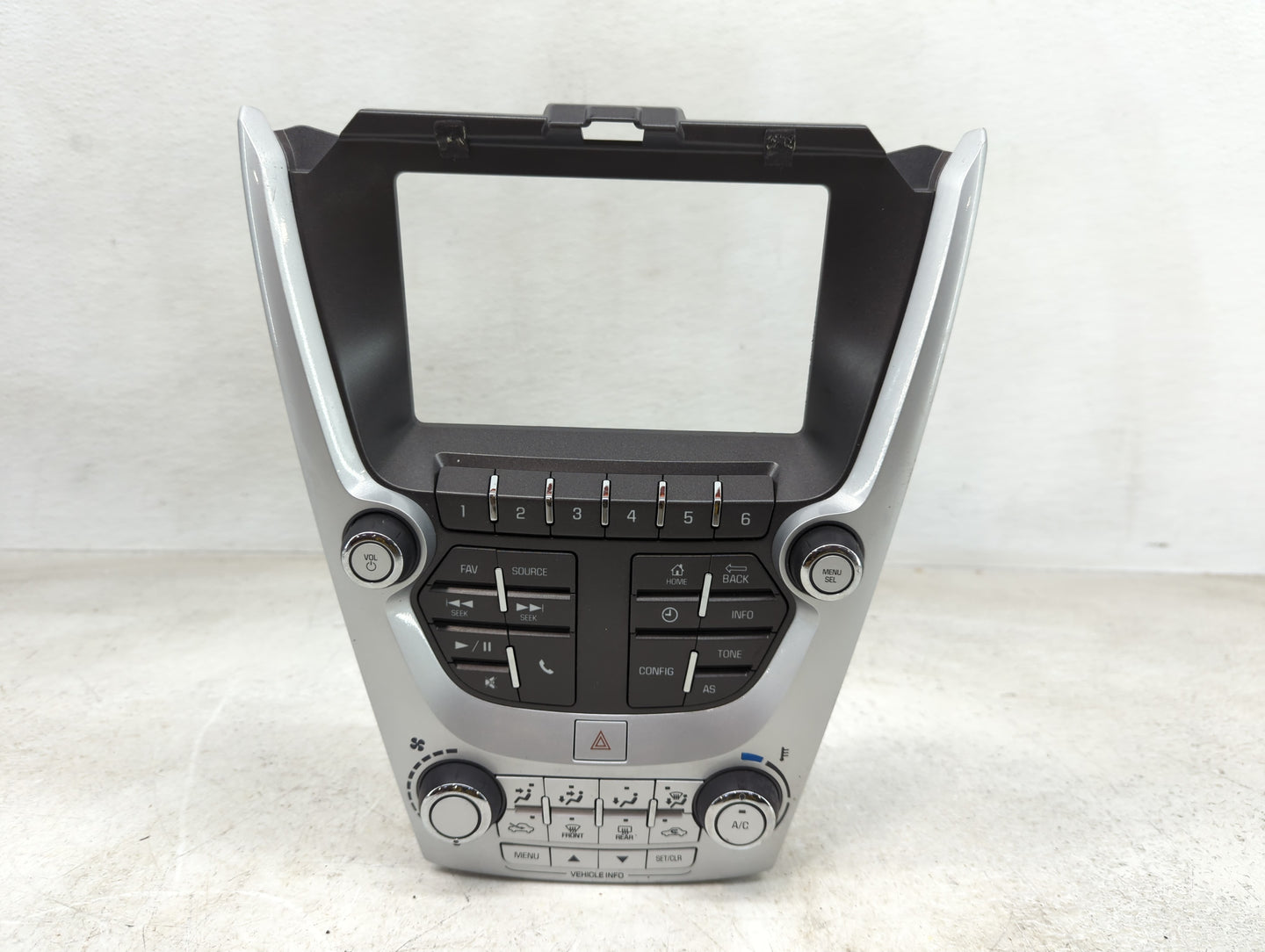 2016-2016 Chevrolet Equinox Radio Control Panel - Oemusedautoparts1.com