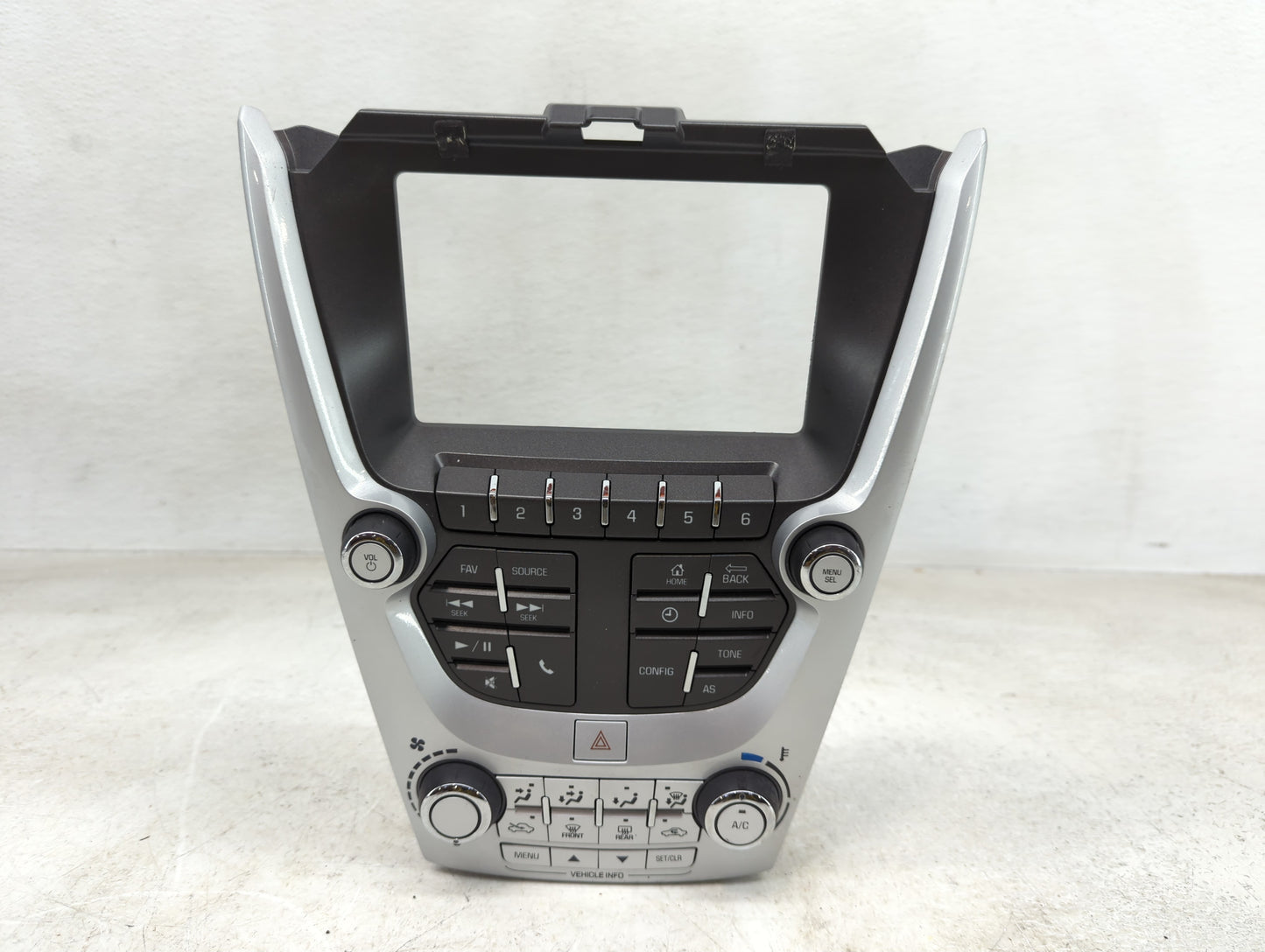 2016-2016 Chevrolet Equinox Radio Control Panel - Oemusedautoparts1.com