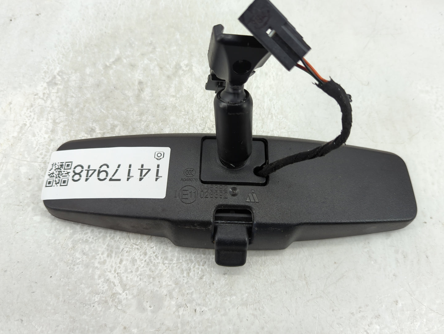 2010-2017 Chevrolet Equinox Interior Rear View Mirror Replacement OEM P/N:A048070 046392 Fits OEM Used Auto Parts - Oemuseda