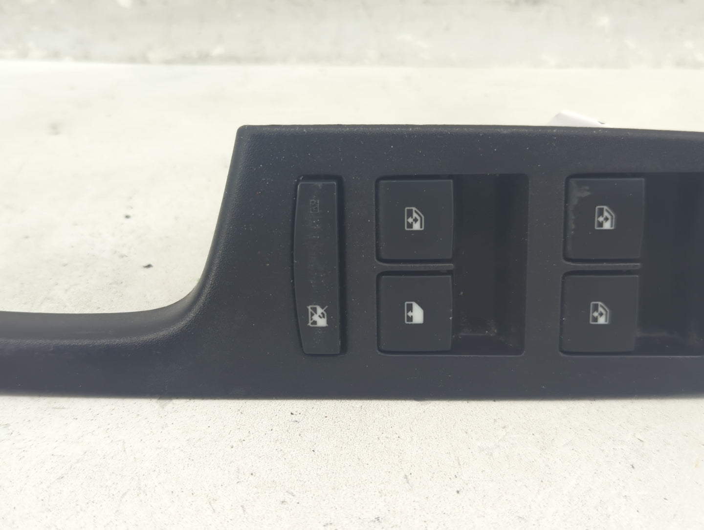 2010-2017 Chevrolet Equinox Master Power Window Switch Replacement Driver Side Left P/N:20917599 Fits OEM Used Auto Parts - 