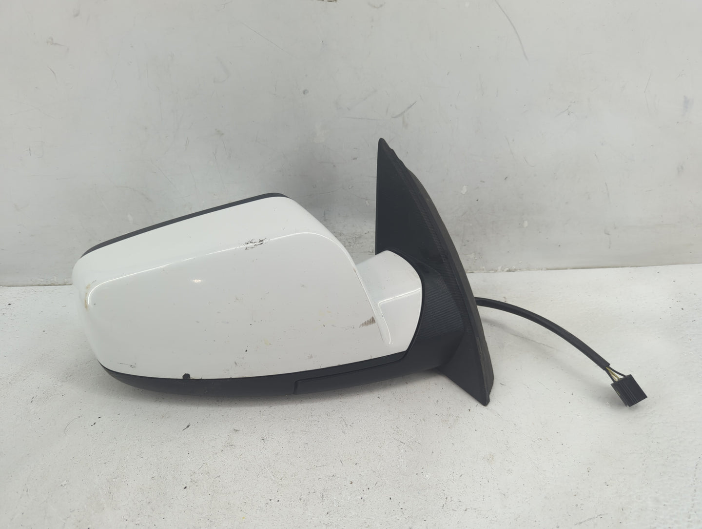 2015-2017 Chevrolet Equinox Passenger Side View Mirror - Right Door Mirror OEM Used - Oemusedautoparts1.com