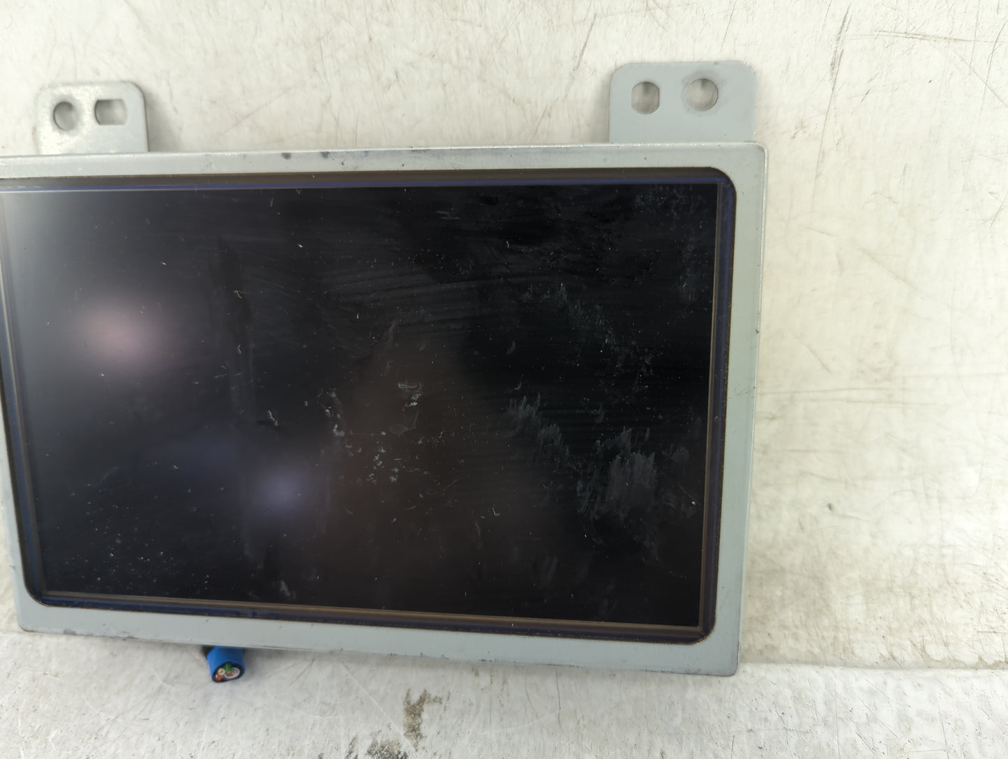 2016 Chevrolet Equinox Radio AM FM Cd Player Receiver Replacement P/N:22807201 Fits OEM Used Auto Parts - Oemusedautoparts1.