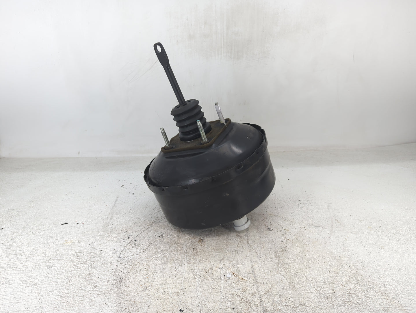 2010-2017 Chevrolet Equinox Power Brake Booster Oem 1423334 - Oemusedautoparts1.com