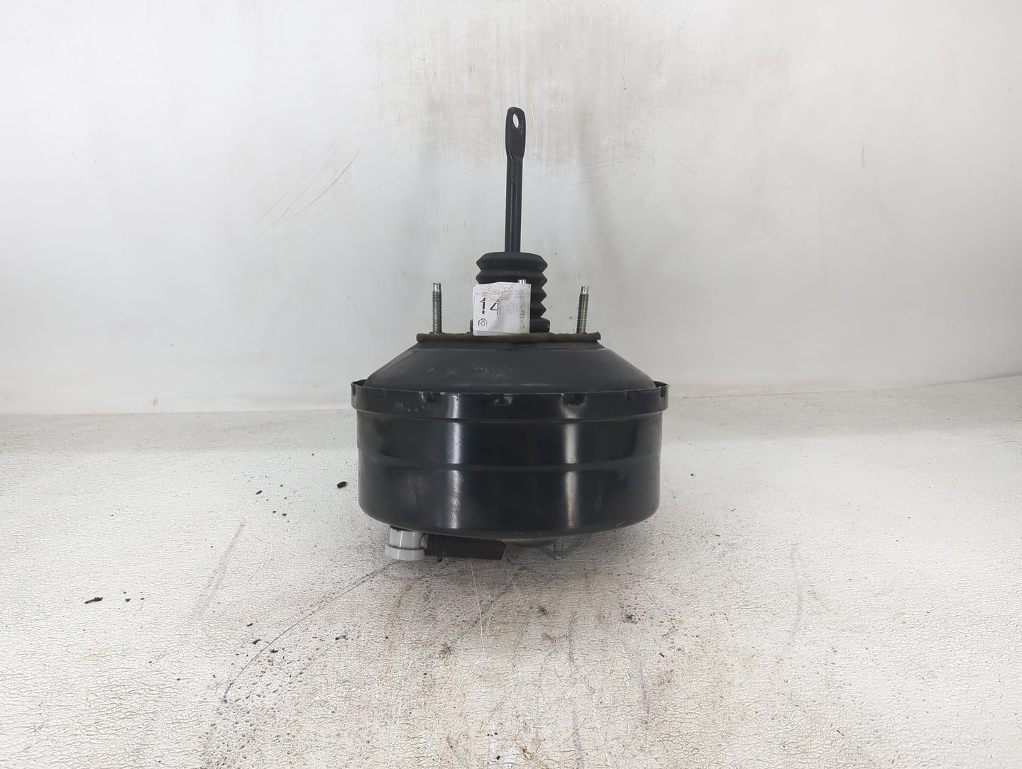 2010-2017 Chevrolet Equinox Power Brake Booster Oem 1423334 - Oemusedautoparts1.com